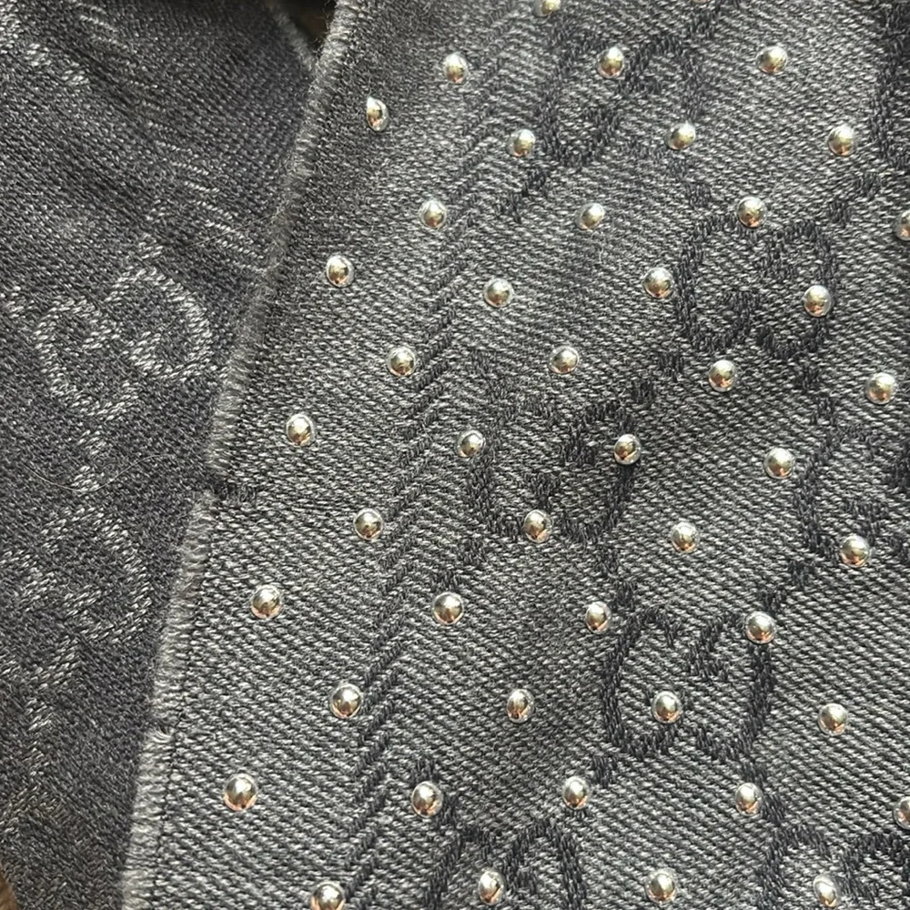 GUCCI GG supreme studded wool scarf grey - Picture 5 of 5